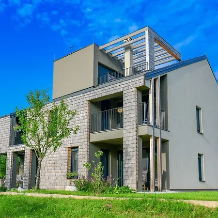 Plitvice Nest Apartment Rakovica Exterior photo